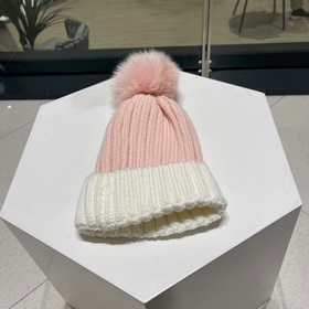 CHANEL Классическая модель осенне-зимней коллекции. Универсальная