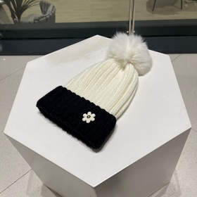 CHANEL Классическая модель осенне-зимней коллекции. Универсальная