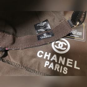 Модель Chanel с граффити! Превосходный материал, кожаные заклепки