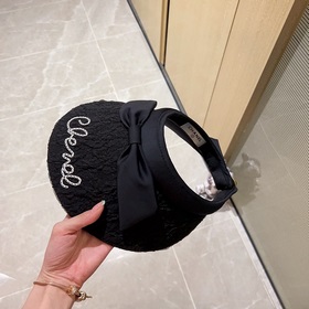 В комплекте с пылезащитным чехлом [CHANEL] Новая модель летнего 