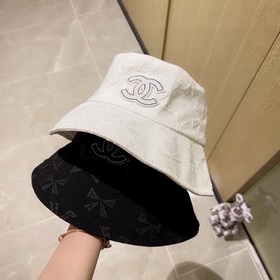 В комплекте с пылезащитным чехлом [Chanel] 2023 модель рыбацкой к