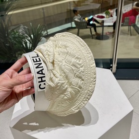 CHANEL Легкая роскошная шляпка в стиле светской дамы с прозрачной