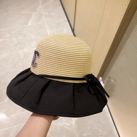 В комплекте пылезащитный чехол. 【CHANEL Шанель】 Новая модель 202