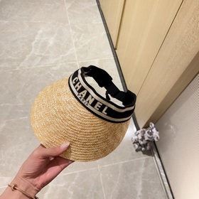 В комплекте с пылезащитным чехлом 【CHANEL Шанель】 Новая модель л