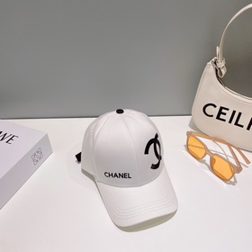 Новая бейсболка CHANEL 2023 с вышитым логотипом, классический лак