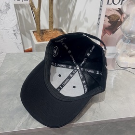 CHANEL Новая классическая бейсболка, изготовлена с высокой точнос
