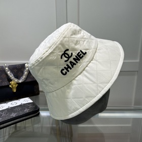 【CHANEL Шанель】 Новая модель шляпы-рыбачки с широкими полями в ст