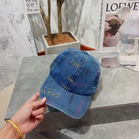Chanel, 2 новые летние кепки с козырьком и поджатым козырьком, дж