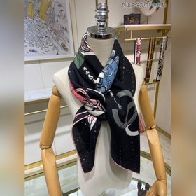 Новая модель Маленький аромат 【Квадратный платок с украшением из