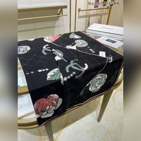 Новая модель Маленький аромат 【Квадратный платок с украшением из