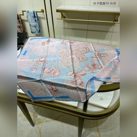 Новая модель из шелка. Все, кто приобрел, отмечают ее высокое кач