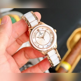 Новая модель Chanel Camellia CHANEL — элегантные женские часы с у
