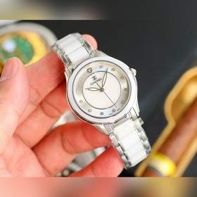Новая модель Chanel Camellia CHANEL — элегантные женские часы с у