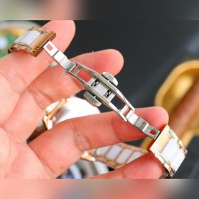 Новая модель Chanel Camellia CHANEL — элегантные женские часы с у