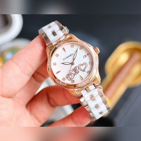 Классический стиль, вечная классика Бренд： Chanel Модель： Элегант