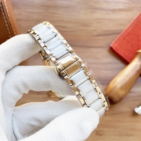 Классический стиль, вечная классика Бренд： Chanel Модель： Элегант