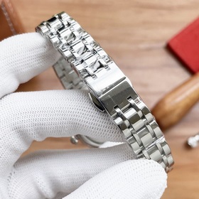 Классический стиль, вечная классика Бренд： Chanel Модель： Элегант