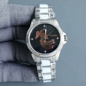 Женские механические часы Chanel Citizen представлены в соответст