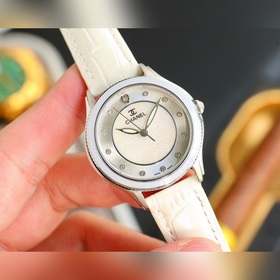 Новая модель Chanel Camellia CHANEL — элегантные женские часы с у