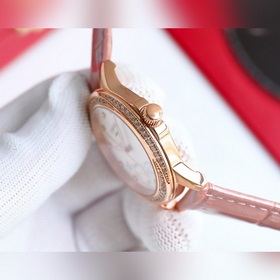 Новая модель Chanel Женские кварцевые часы Импортный кварцевый ме