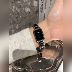Новые часы Chanel Remiere, размер 28,1 x 20 мм, толщина 7,65 мм, 