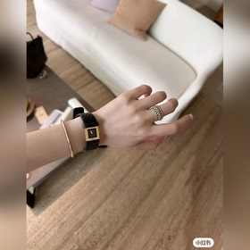 Оригинальная застежка Маленькая булавка CHANEL [Chanel] Подержанн