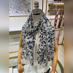 Новый аромат 【Длинный шарф с логотипом Chanel】 Длинный шарф из ка
