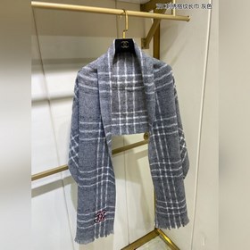 Новый двойной C 【Длинный шарф с вышитым двойным C】 Небольшой аром