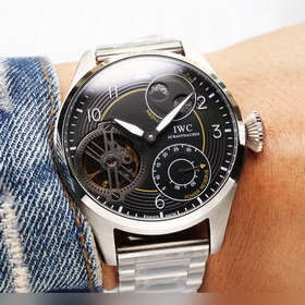 Новинка, последнее творение серии часов «Маленький принц» от IWC,