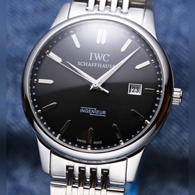 Бренд： IWC Тип： Элитные мужские часы Материал： корпус из нержавею