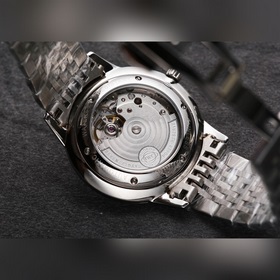 Бренд： IWC Тип： Элитные мужские часы Материал： корпус из нержавею