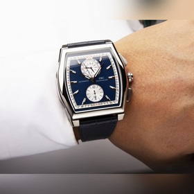 Новая репродукция серии IWC Da Vinci IW376419 сразу же после свое