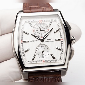Новая репродукция серии IWC Da Vinci IW376419 сразу же после свое