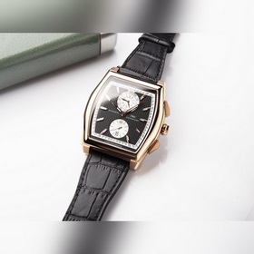 Новая репродукция серии IWC Da Vinci IW376419 сразу же после свое