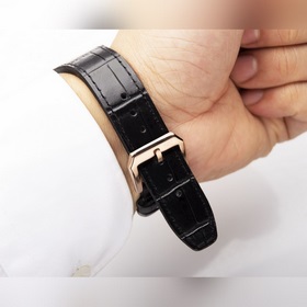 Новая репродукция серии IWC Da Vinci IW376419 сразу же после свое