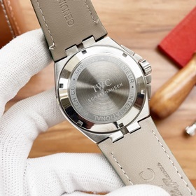 IWC 2024 Новая модель мужских часов IWC серии Engineer, диаметр 4