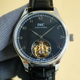 Новые часы IWC с двумя стрелками, синхронизация с официальным сай