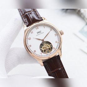 Бренд： IWC Тип： Мужские наручные часы Корпус： высший класс, нержа