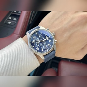 Новая модель полностью автоматического механического часового мех