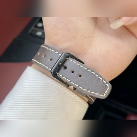 Новая модель полностью автоматического механического часового мех