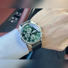 Новая модель полностью автоматического механического часового мех