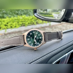 Часы IWC-万国万国飞行员马克十八传承腕表 оснащены полностью автоматическим механи