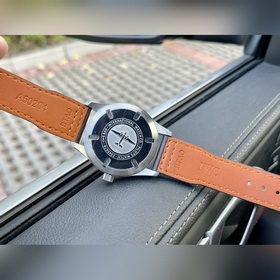Часы IWC-万国万国飞行员马克十八传承腕表 оснащены полностью автоматическим механи