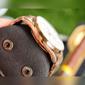Мужские часы Jaeger Lecoultre серии North Star — это многофункцио