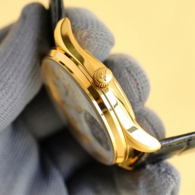 Мужские часы Jaeger Lecoultre серии North Star — это многофункцио