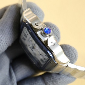 Бренд： Cartier Серия： Santos Тип механизма： автоматический механи