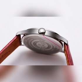 Часы Longines Pioneer серии Factory с размером 32×7 мм. Тонкий ко