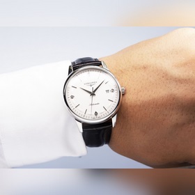 Бренд： Longines Тип： Элегантные мужские часы Материал： корпус из 