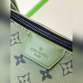 【Снимкиз личной коллекции Хайчжуан】 【 Сумка MOON CROSSBODY 】 M238