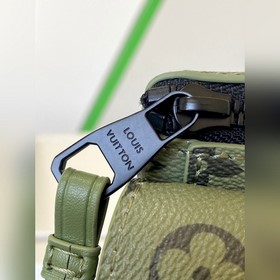 【Снимкиз личной коллекции Хайчжуан】 【 Сумка MOON CROSSBODY 】 M238